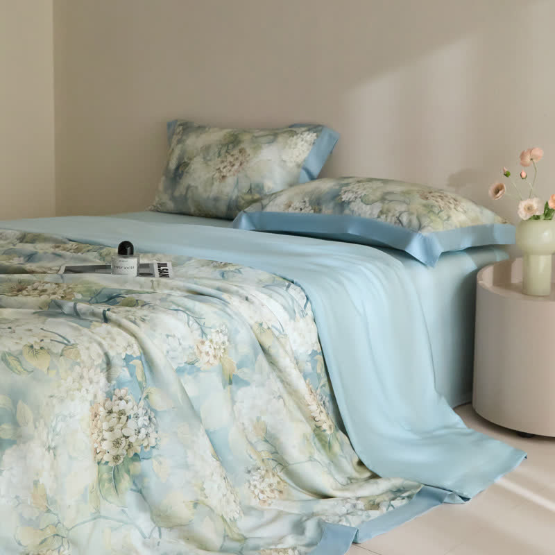 Fresh-looking Floral Lyocell Fiber Summer Silky Quilt