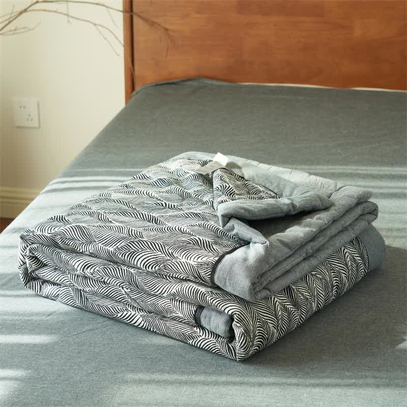 Leaf Stripe Natural Cotton Gauze Quilt