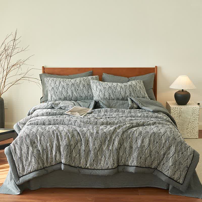 Leaf Stripe Natural Cotton Gauze Quilt