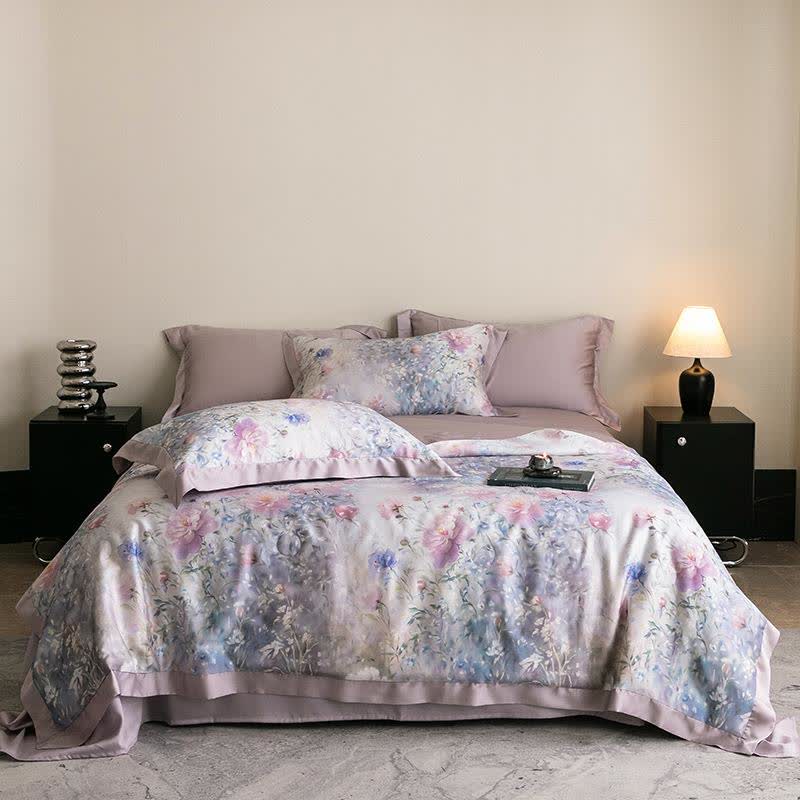 Poppy Floral Print Silky Natural Quilt