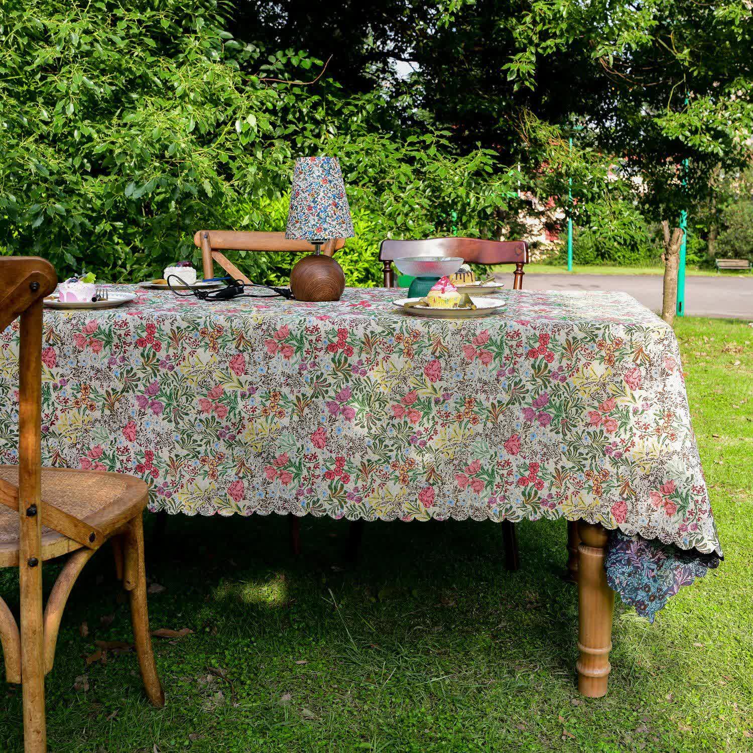 Painterly Floral Scalloped Edge Tablecloth