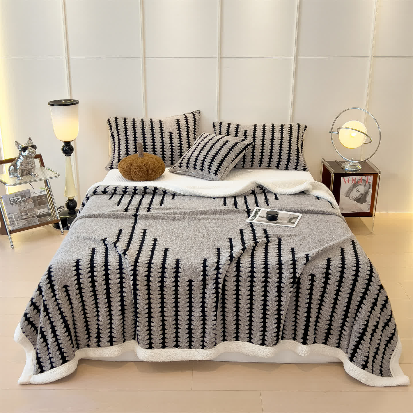 Geometric Print Jacquard Throw Blanket