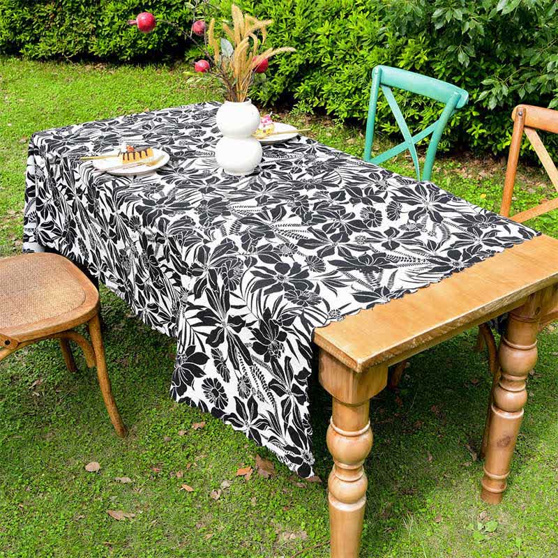 Vintage Black Floral Scalloped Edge Tablecloth