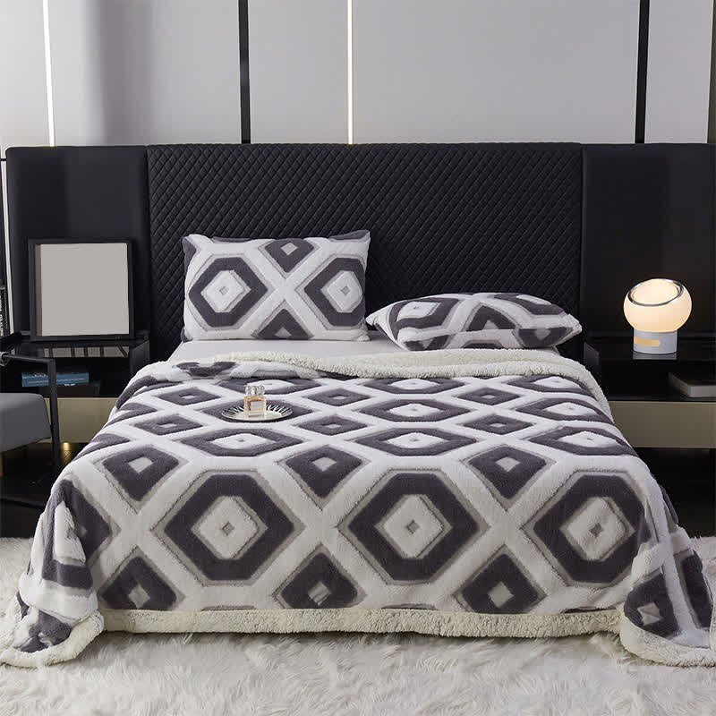 Geometric Pattern Jacquard Sherpa Blanket