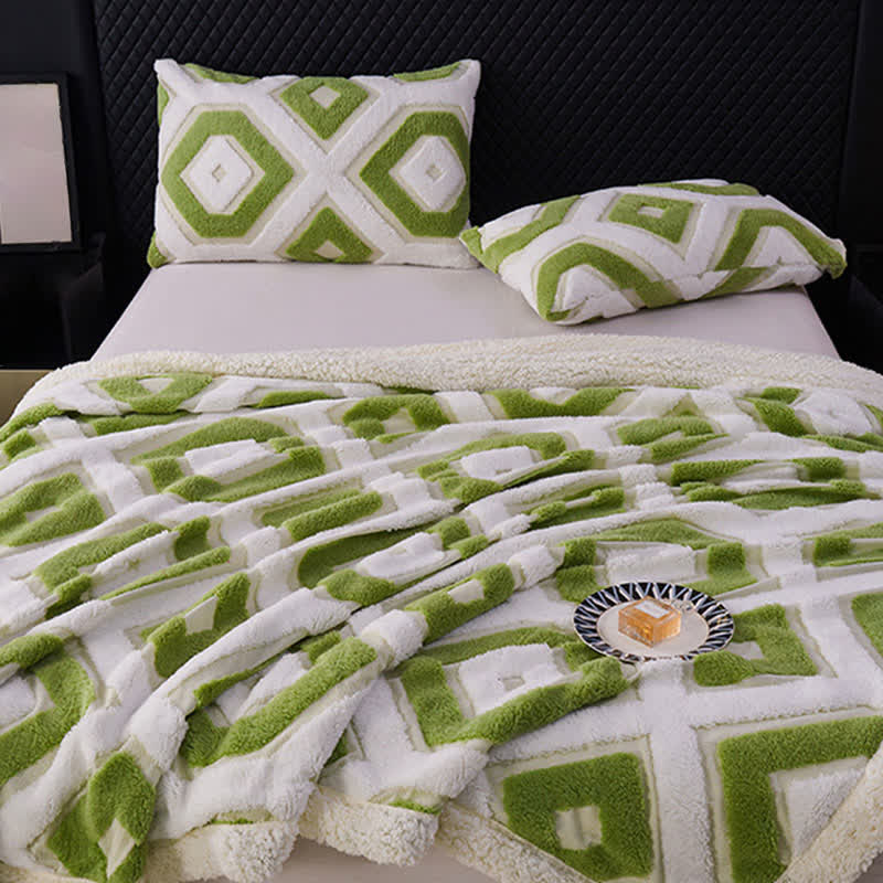 Geometric Pattern Jacquard Sherpa Blanket
