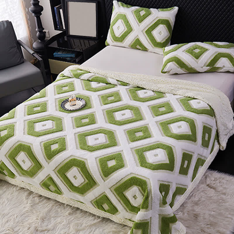 Geometric Pattern Jacquard Sherpa Blanket
