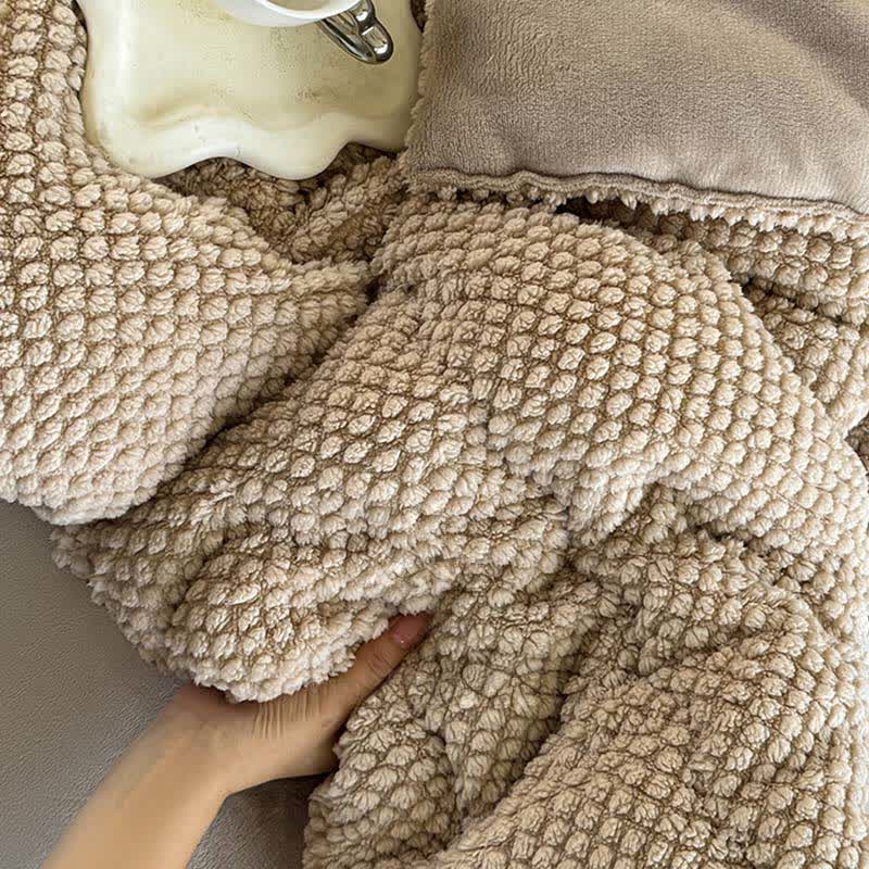 Solid Color Textured Warm Blanket