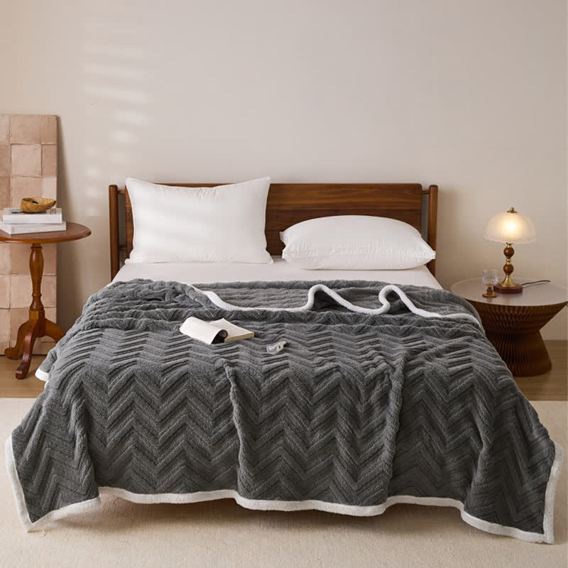 Modern Chevron Jacquard Warm Blanket
