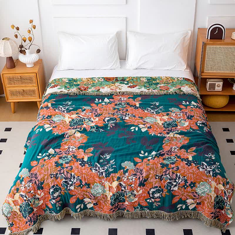 Wonderland Flower Natural Cotton Tassel Quilt