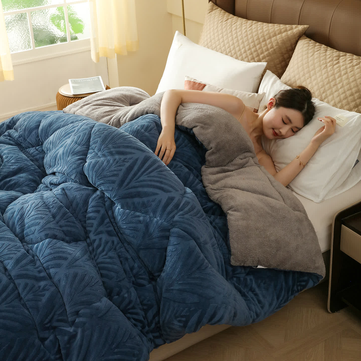 Luxury Embossed Fleece Throw Blanket