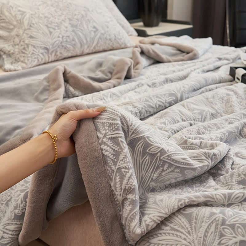 Floral Leaf Textured Warm Throw Blanket