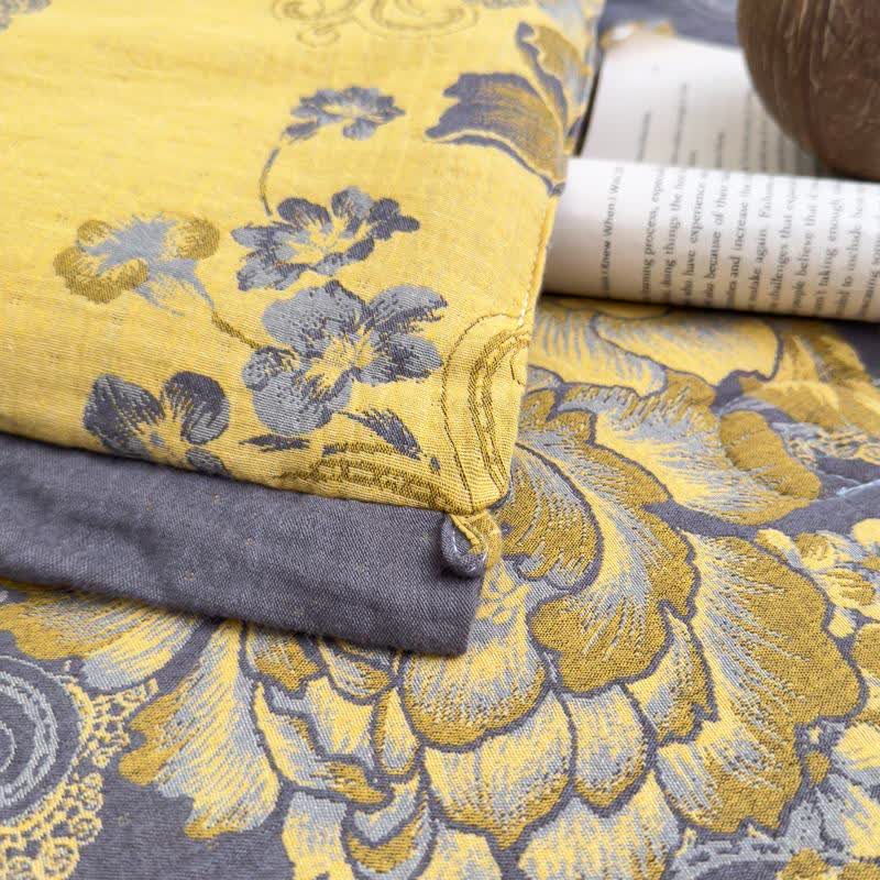 Luxury Peony Cotton Gauze Jacquard Quilt