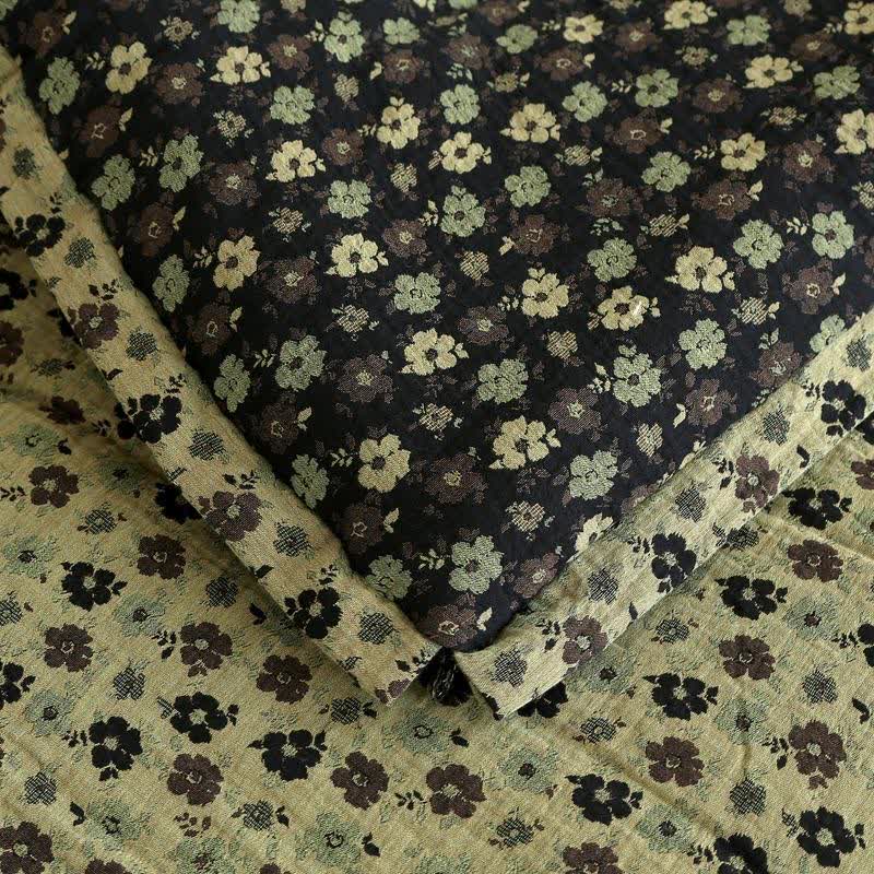 Retro Floral  Cotton Gauze Jacquard Quilt