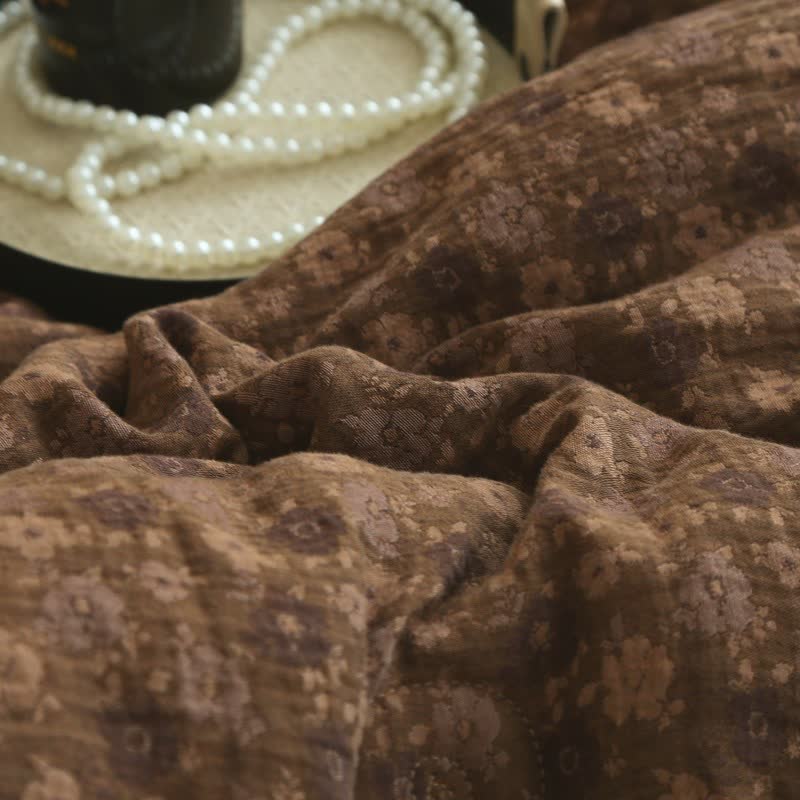 Retro Floral  Cotton Gauze Jacquard Quilt