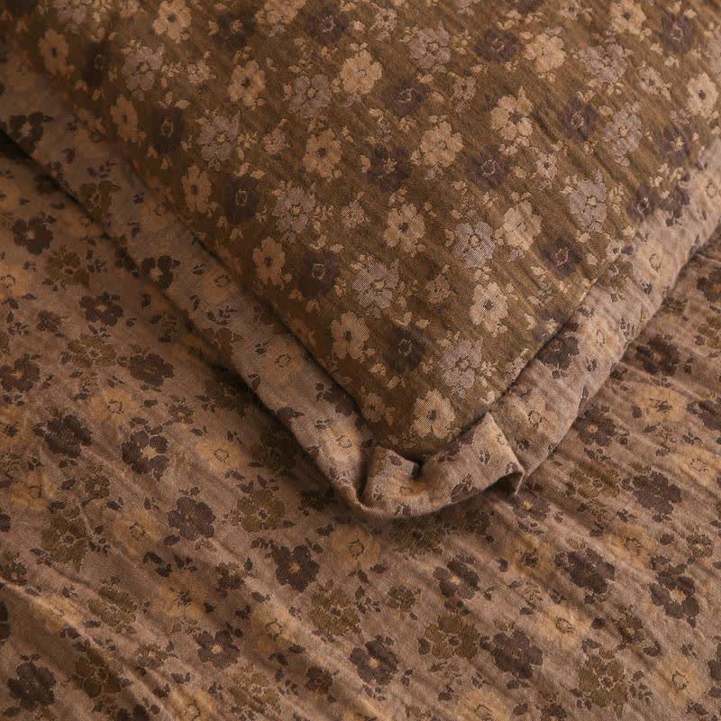 Retro Floral  Cotton Gauze Jacquard Quilt