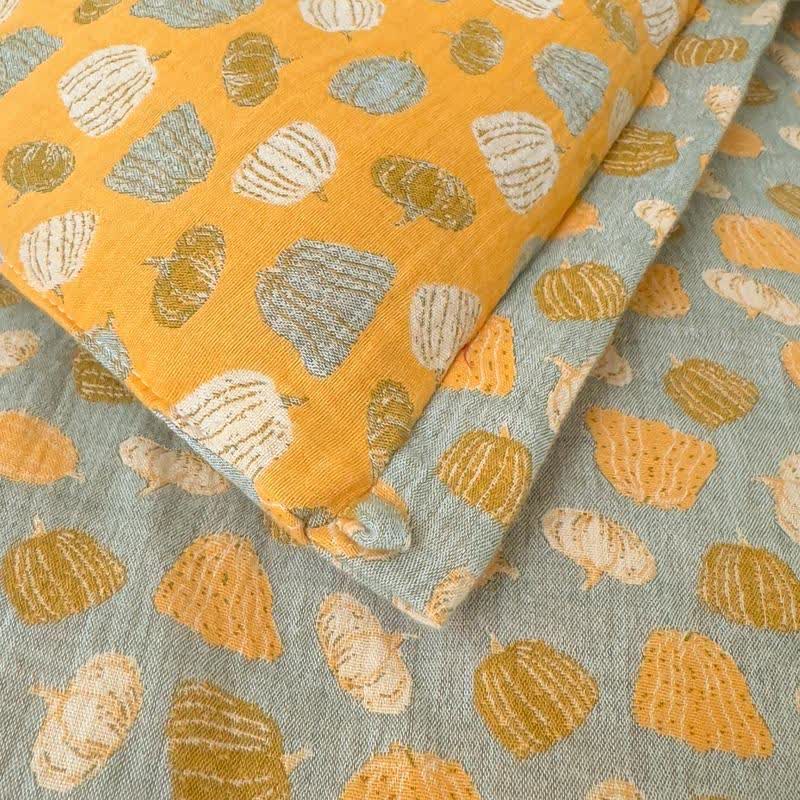 Fun Pumpkin Cotton Gauze Jacquard Quilt