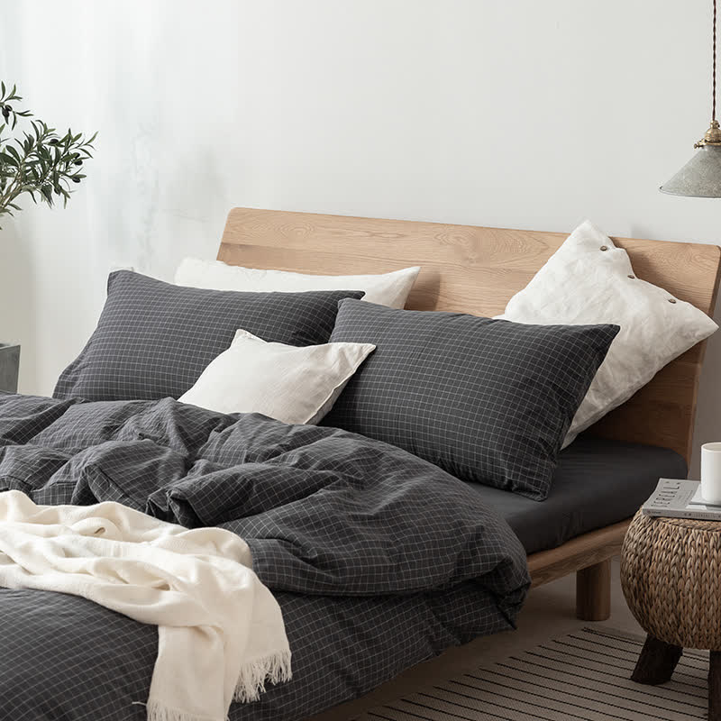 Minimalist Grid Pattern Cotton Dorm Bedding Set