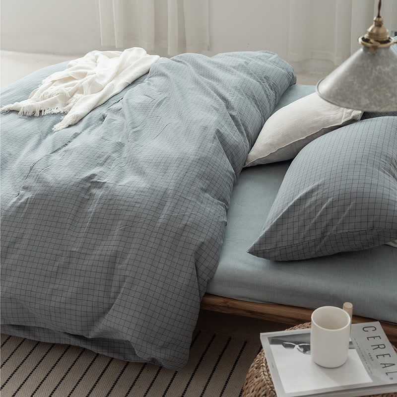 Minimalist Grid Pattern Cotton Dorm Bedding Set