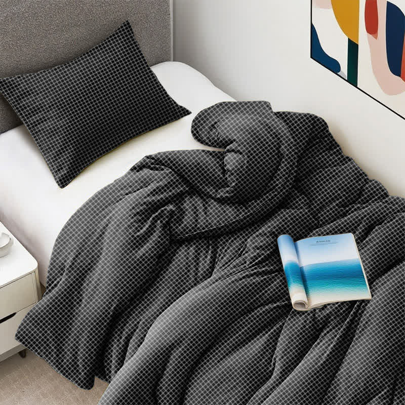 Minimalist Grid Pattern Cotton Dorm Bedding Set