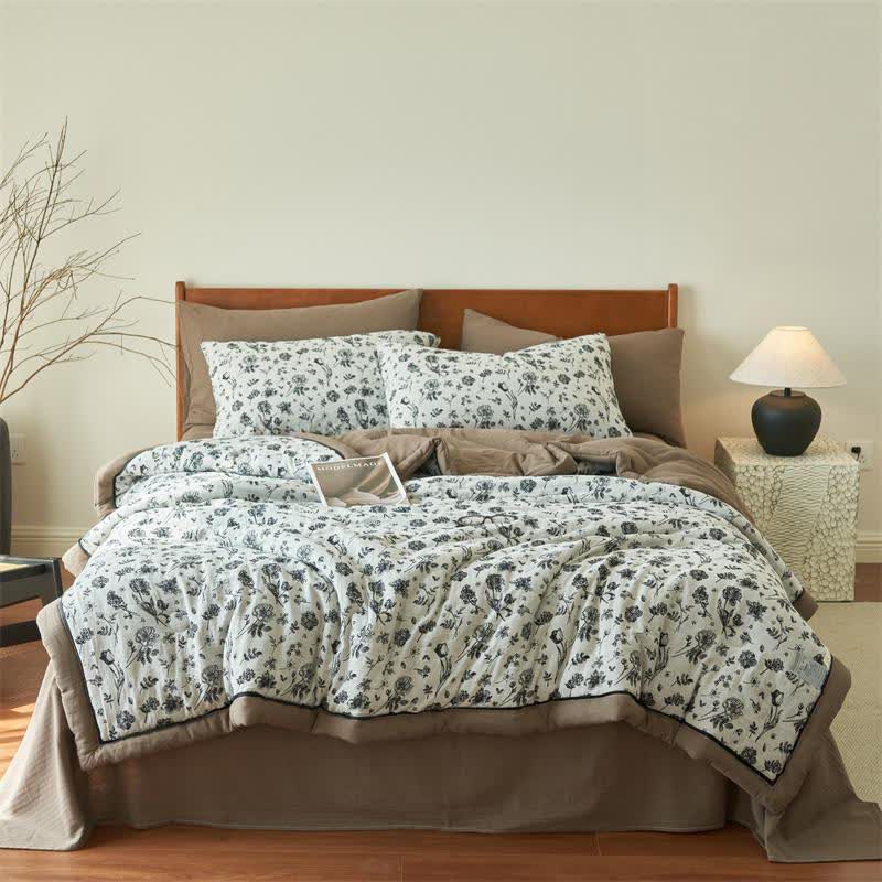 Black Floral Natural Cotton Gauze Quilt