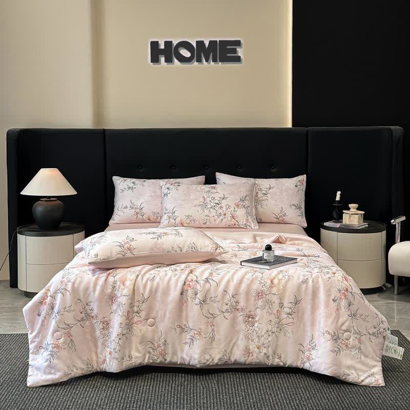 Rose Print Silky Natural Quilt