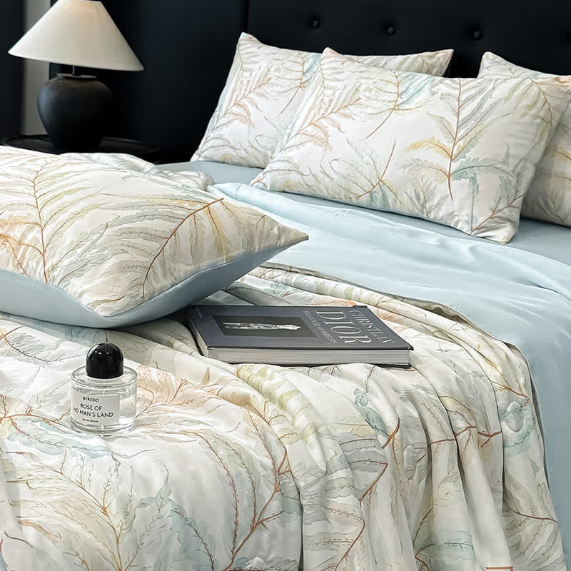 Tranquil Leaf Print Silky Natural Quilt
