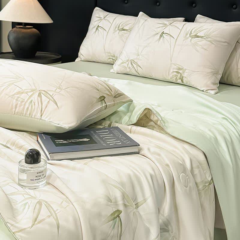 Bamboo Print Silky Natural Quilt