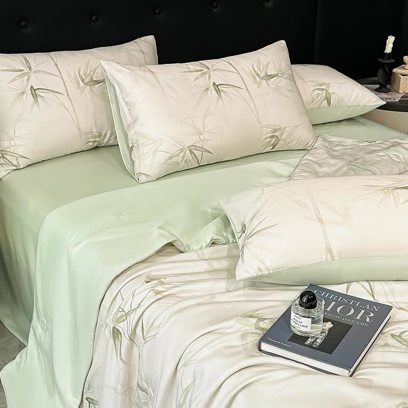 Bamboo Print Silky Natural Quilt