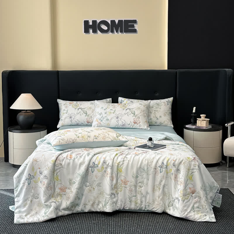 Pastel Floral Print Silky Natural Quilt