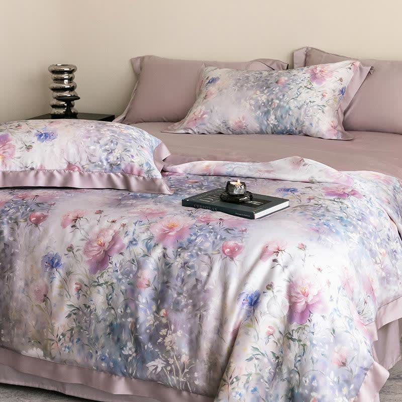 Poppy Floral Print Silky Natural Quilt