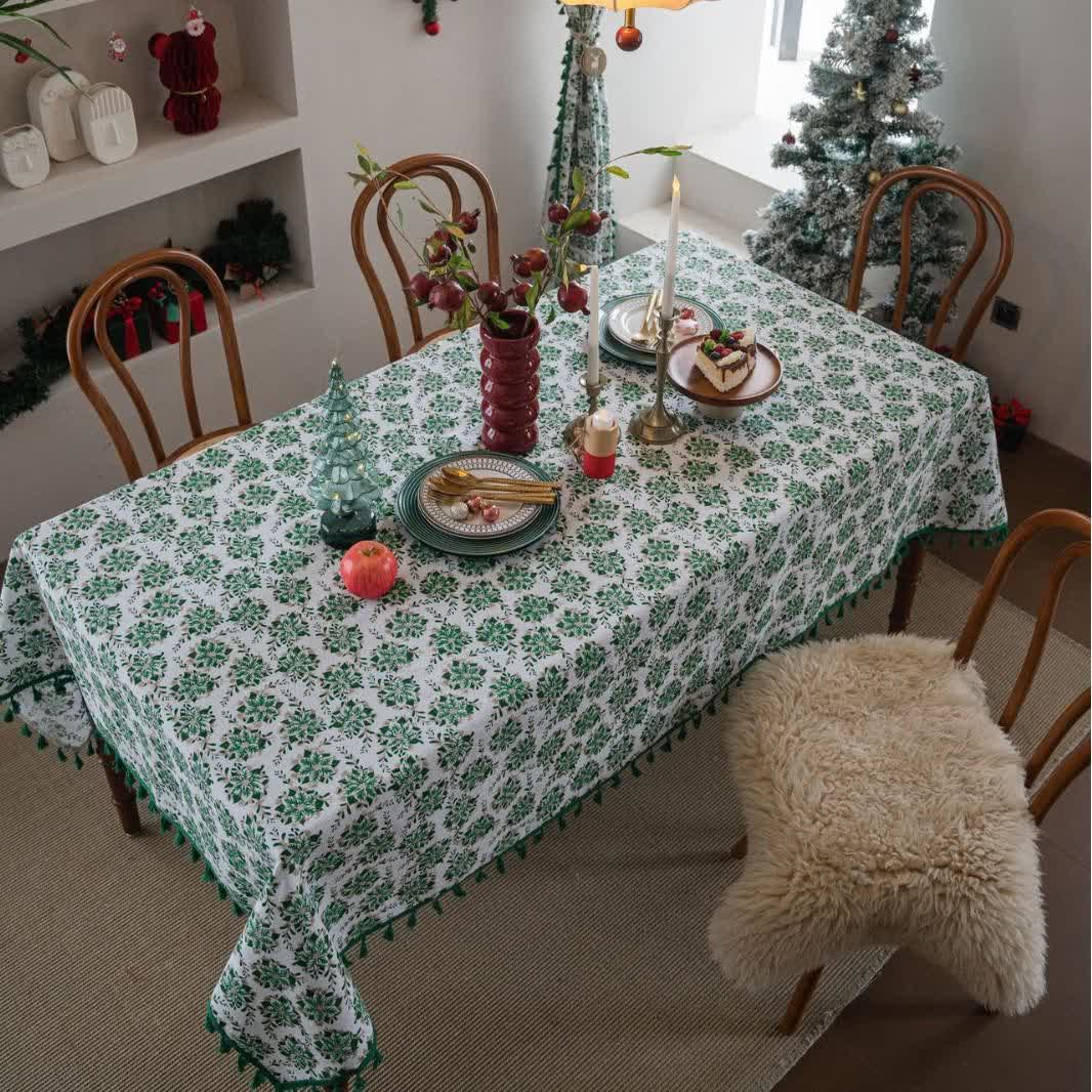 Christmas Floral Edelweiss Print Tablecloth