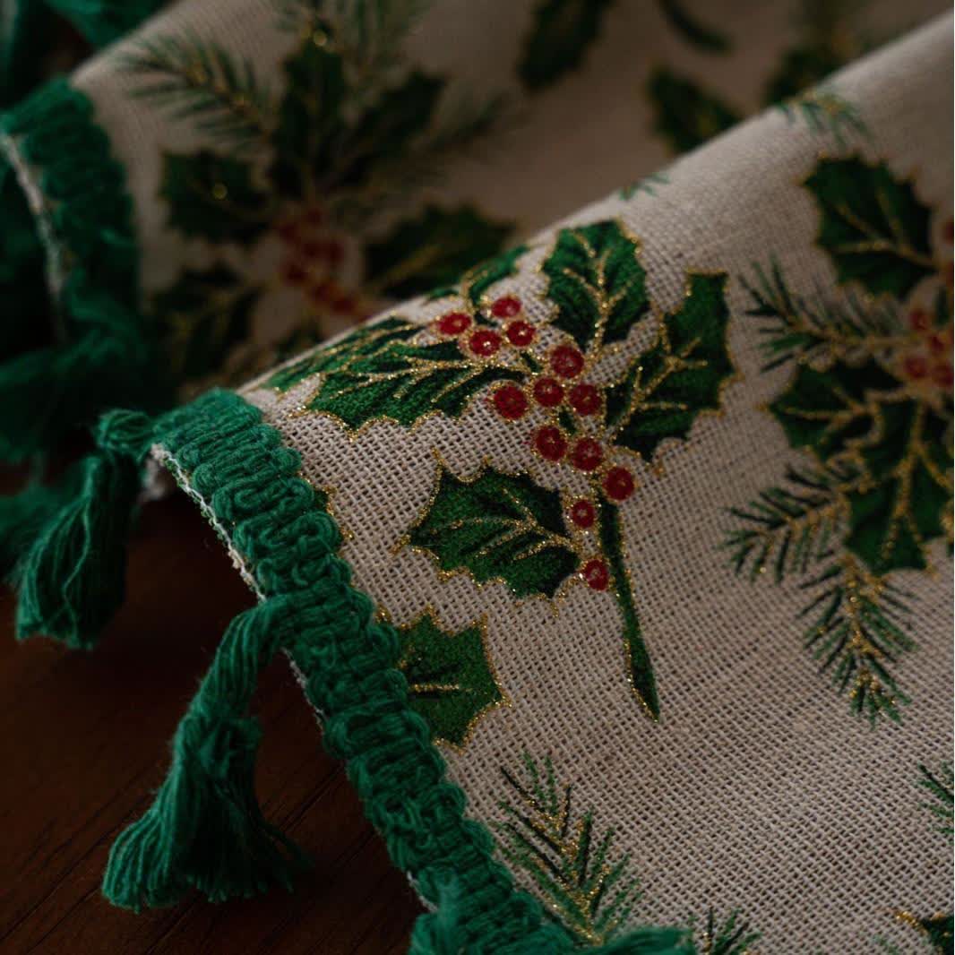 Christmas Holly Leaf Print Tablecloth