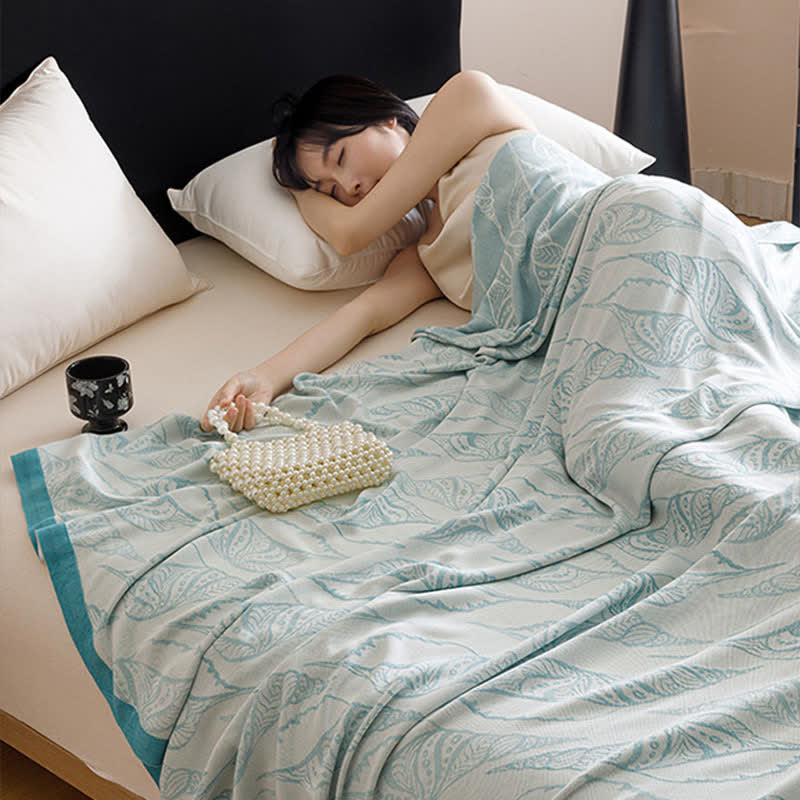 Conch Print Natural Cooling Bedspread