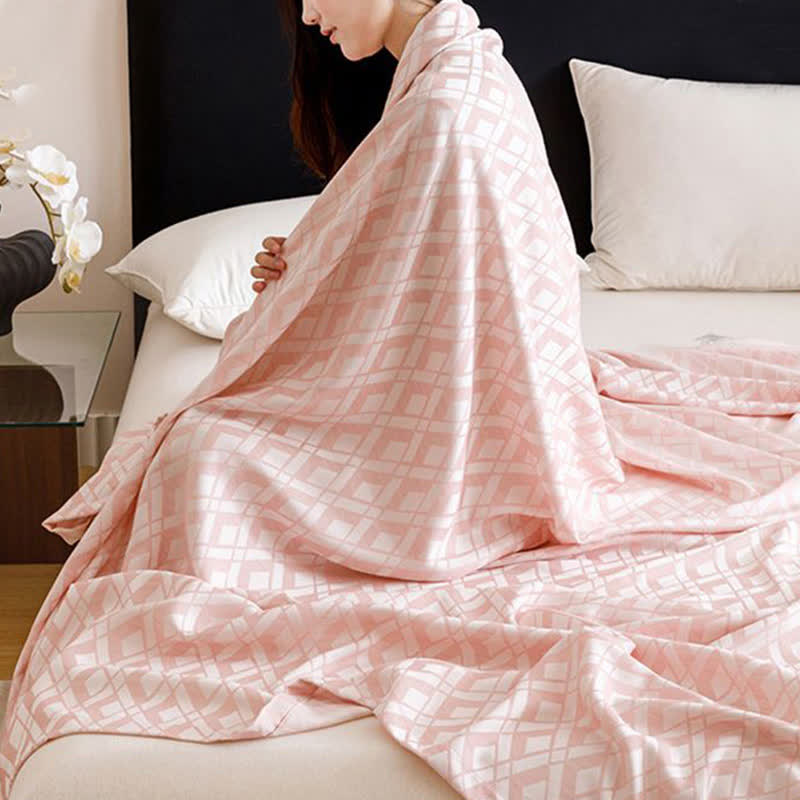 Geometric Plaid Cooling Sheet Bedspread