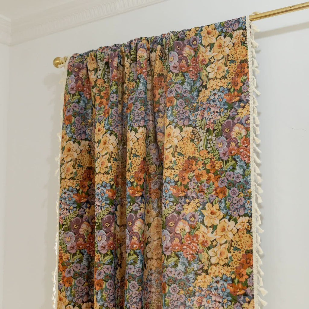Luxurious Blooming Flowers Tassel Curtain