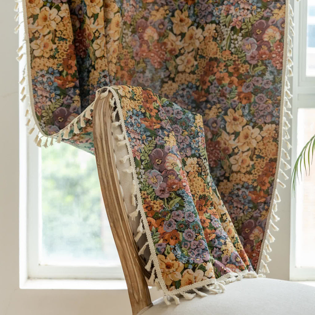 Luxurious Blooming Flowers Tassel Curtain