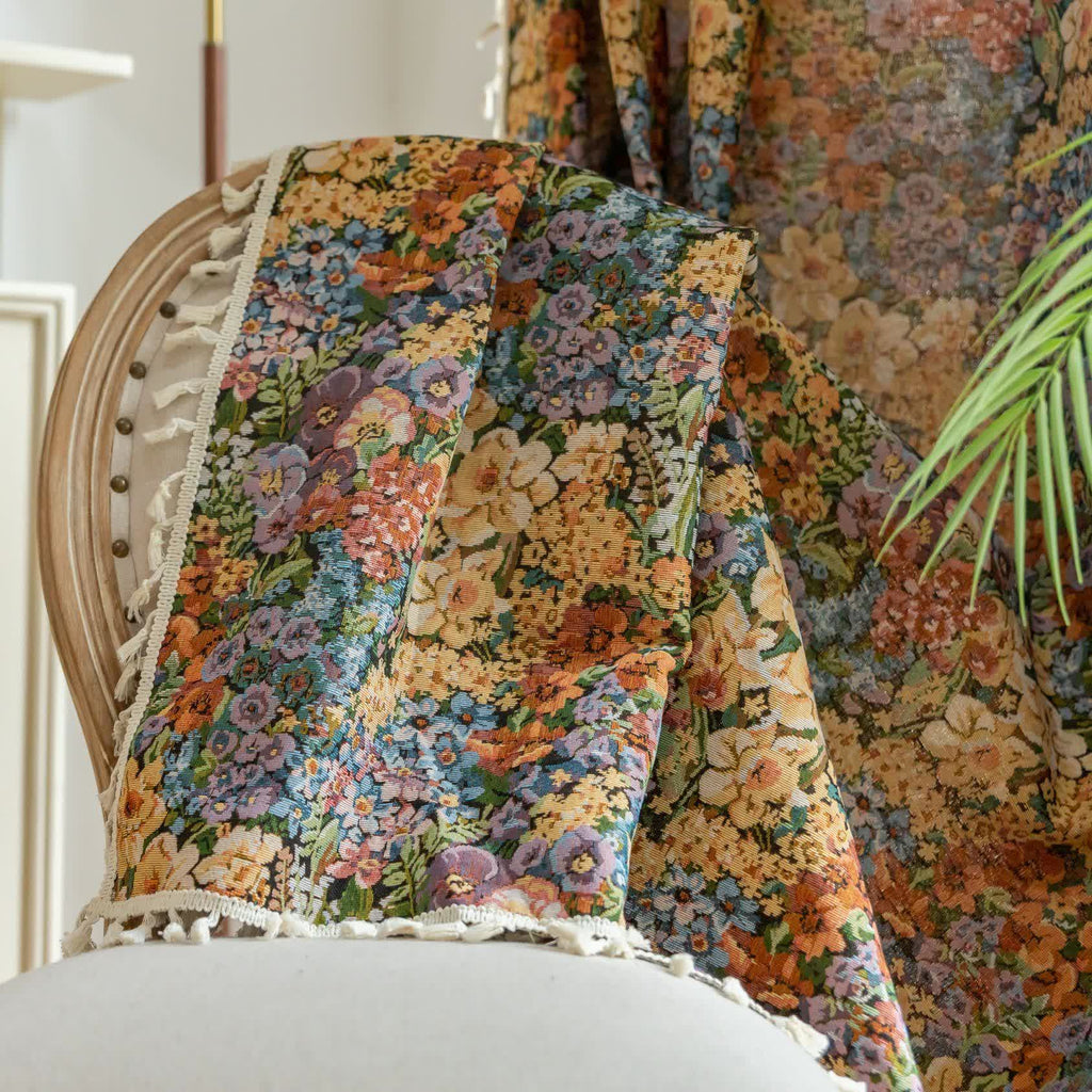 Luxurious Blooming Flowers Tassel Curtain