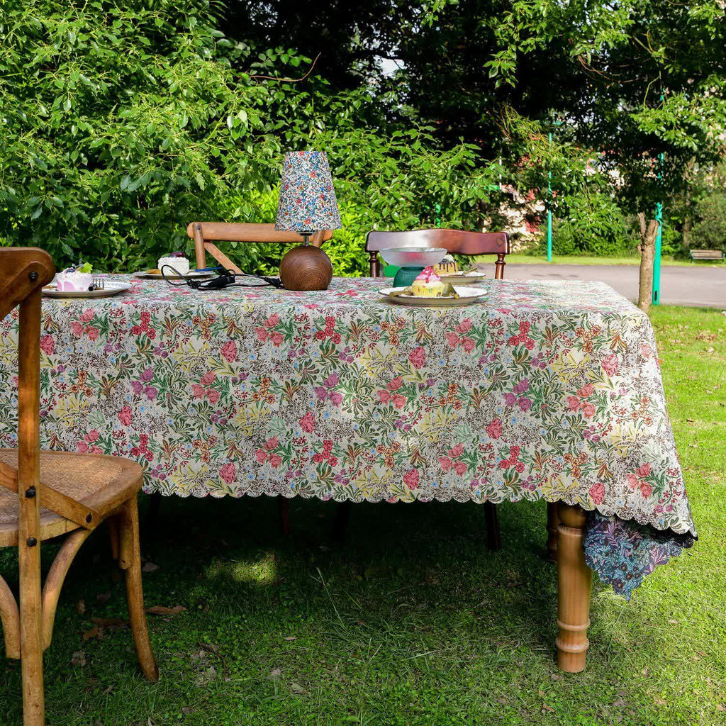 Painterly Floral Scalloped Edge Tablecloth