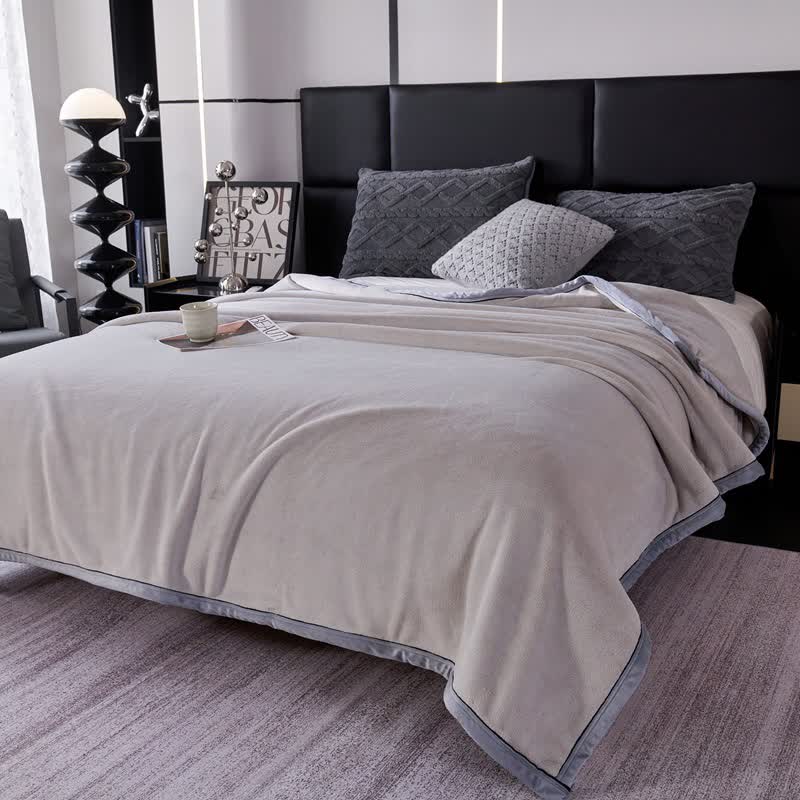 Minimalist Style Solid Color Blanket