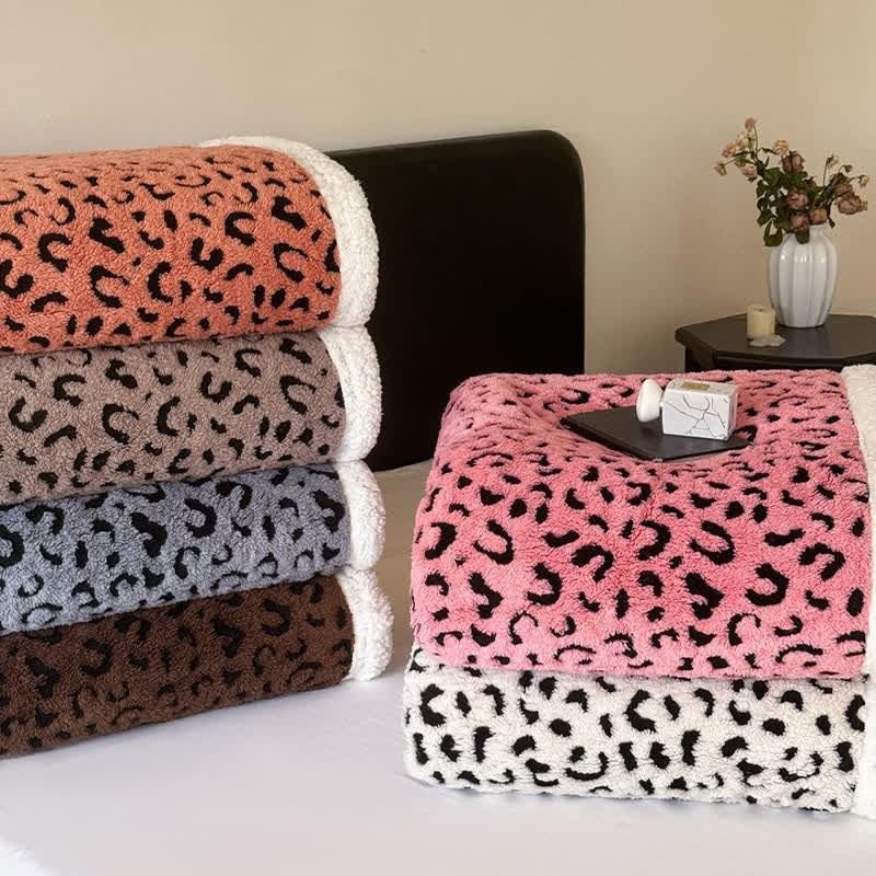 Leopard Jacquard Sherpa Throw Blanket