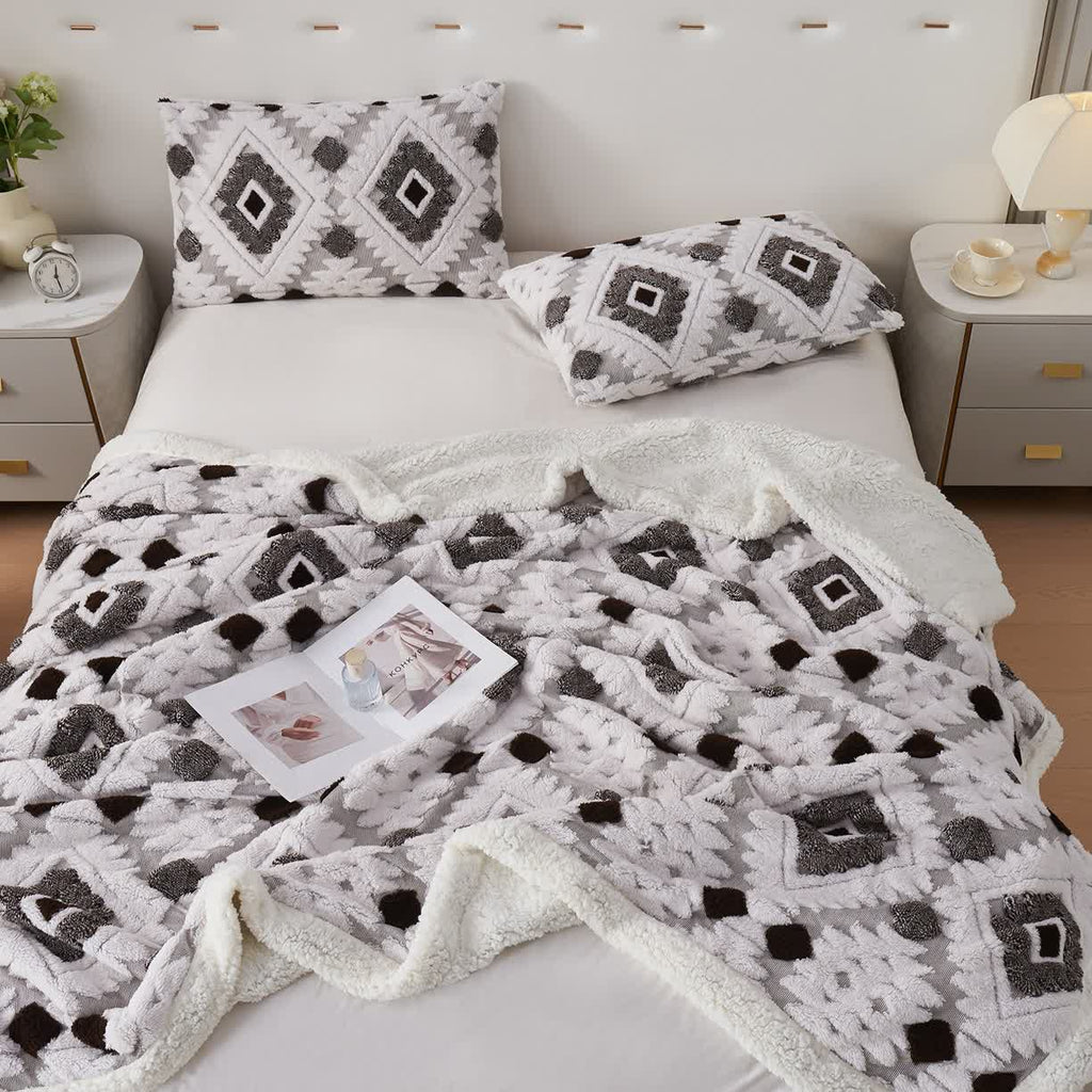 Bohemian Style Jacquard Sherpa Throw Blanket
