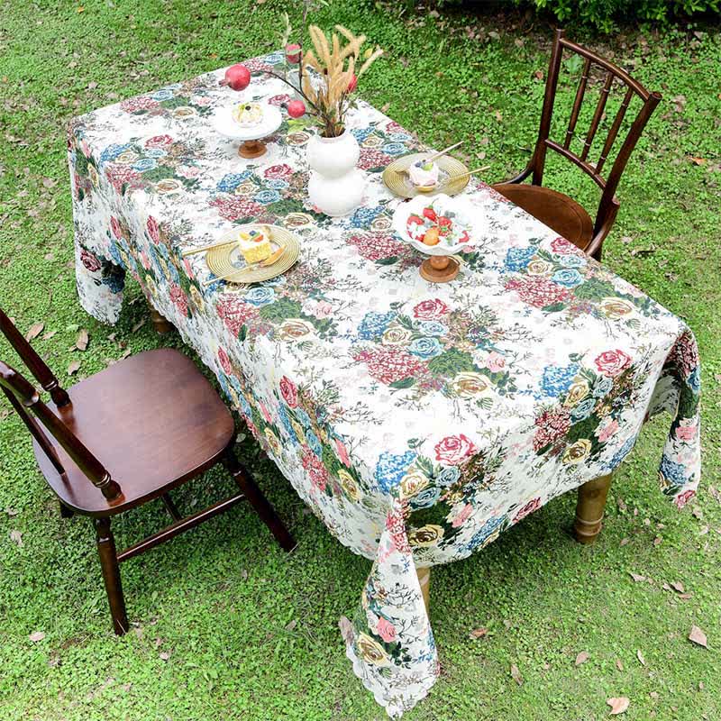 Colorful Rose Scalloped Edge Tablecloth