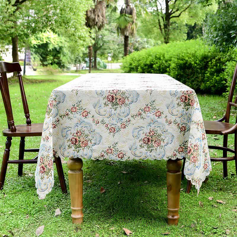 Elegant Floral Scalloped Edge Tablecloth