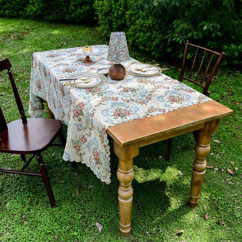 Elegant Floral Scalloped Edge Tablecloth