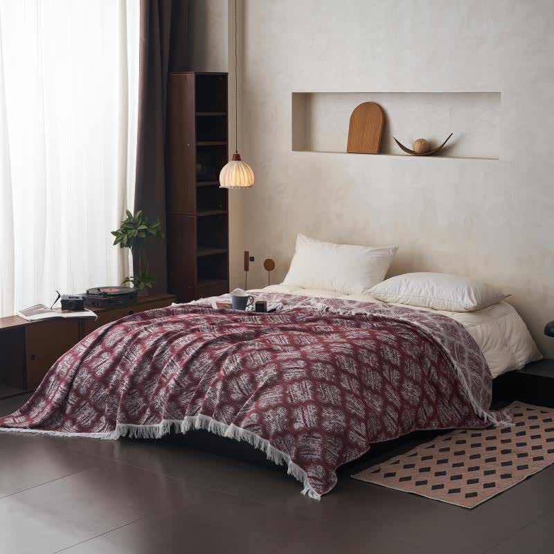 Retro Pattern Reversible Cotton Tassel Quilt