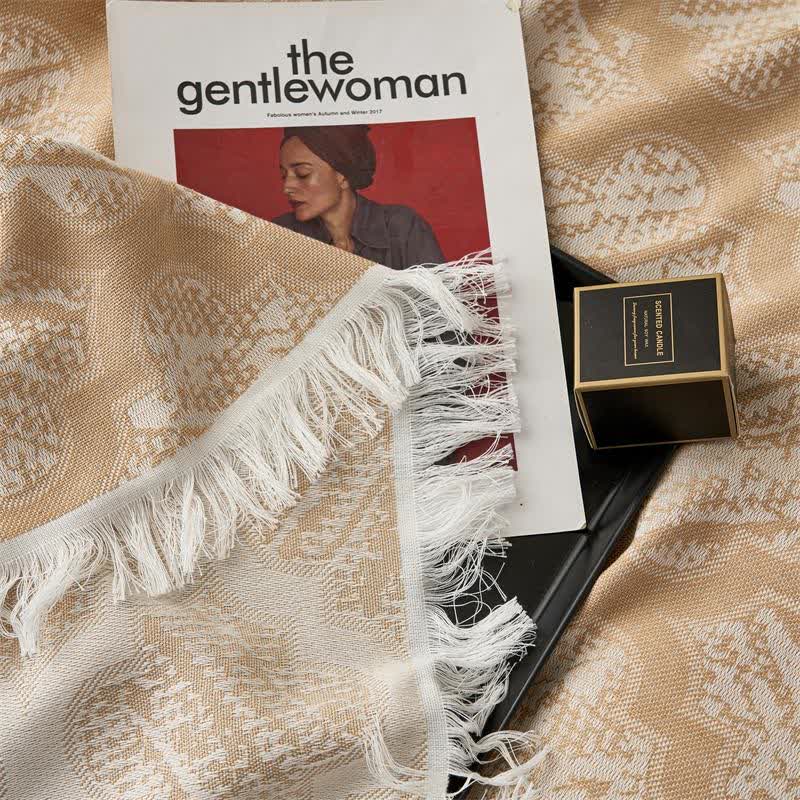 Retro Pattern Reversible Cotton Tassel Quilt