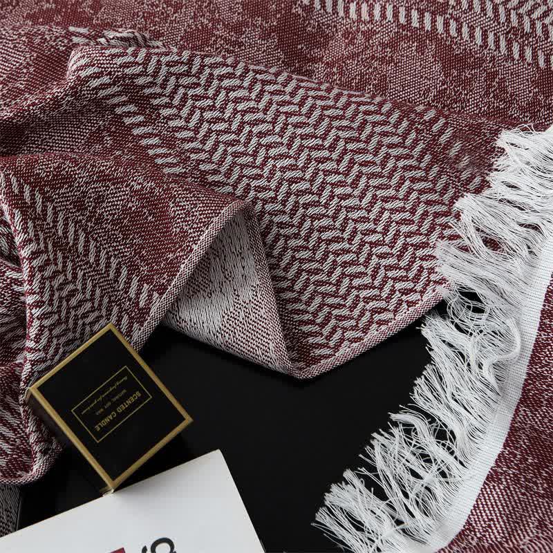 Modern Jacquard Reversible Cotton Tassel Quilt