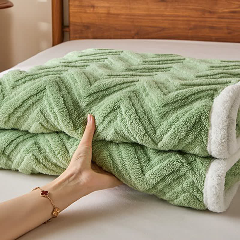 Modern Chevron Jacquard Warm Blanket