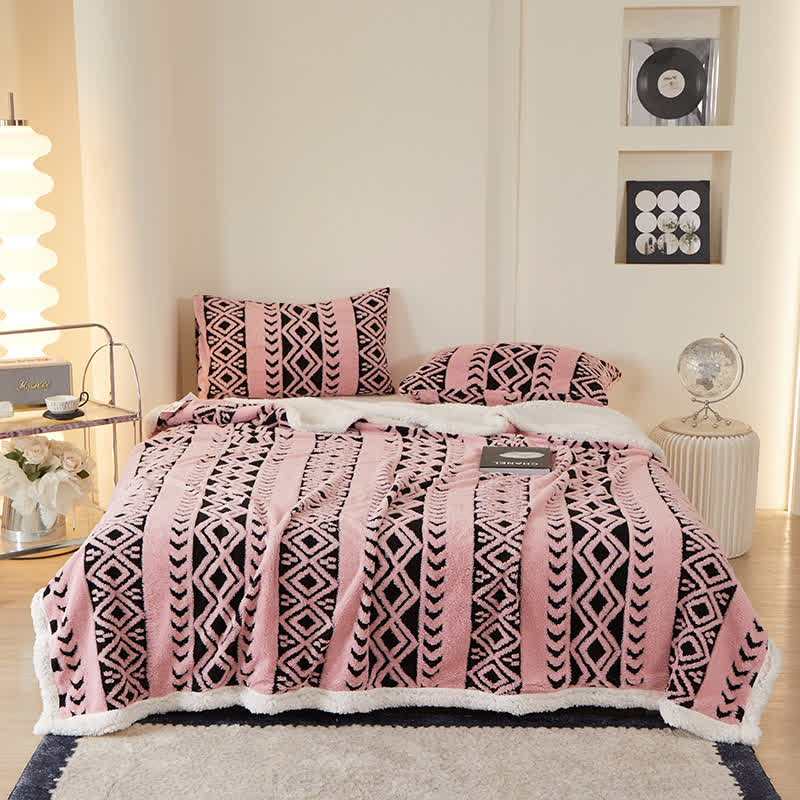 Striped Diamond Jacquard Warm Blanket