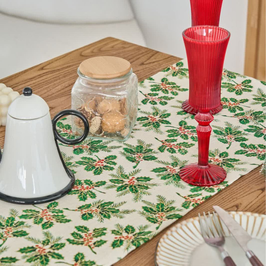 Christmas Holly Leaf Table Runner